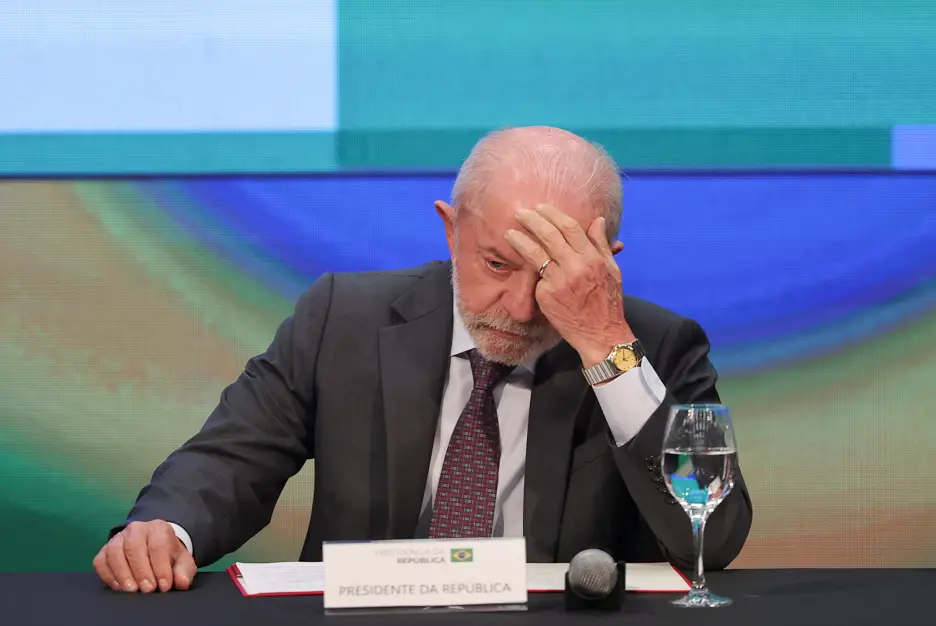 Corregedor do TSE pede mais dados em ação sobre uso de estrutura sindical por Lula