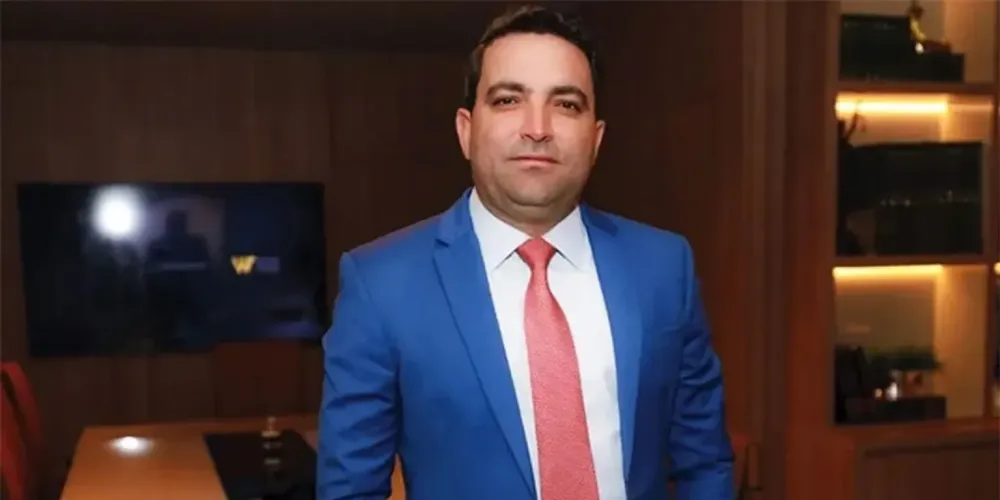 Advogado amigo de Flávio Bolsonaro operou R$ 5 bilhões com bets em 2025